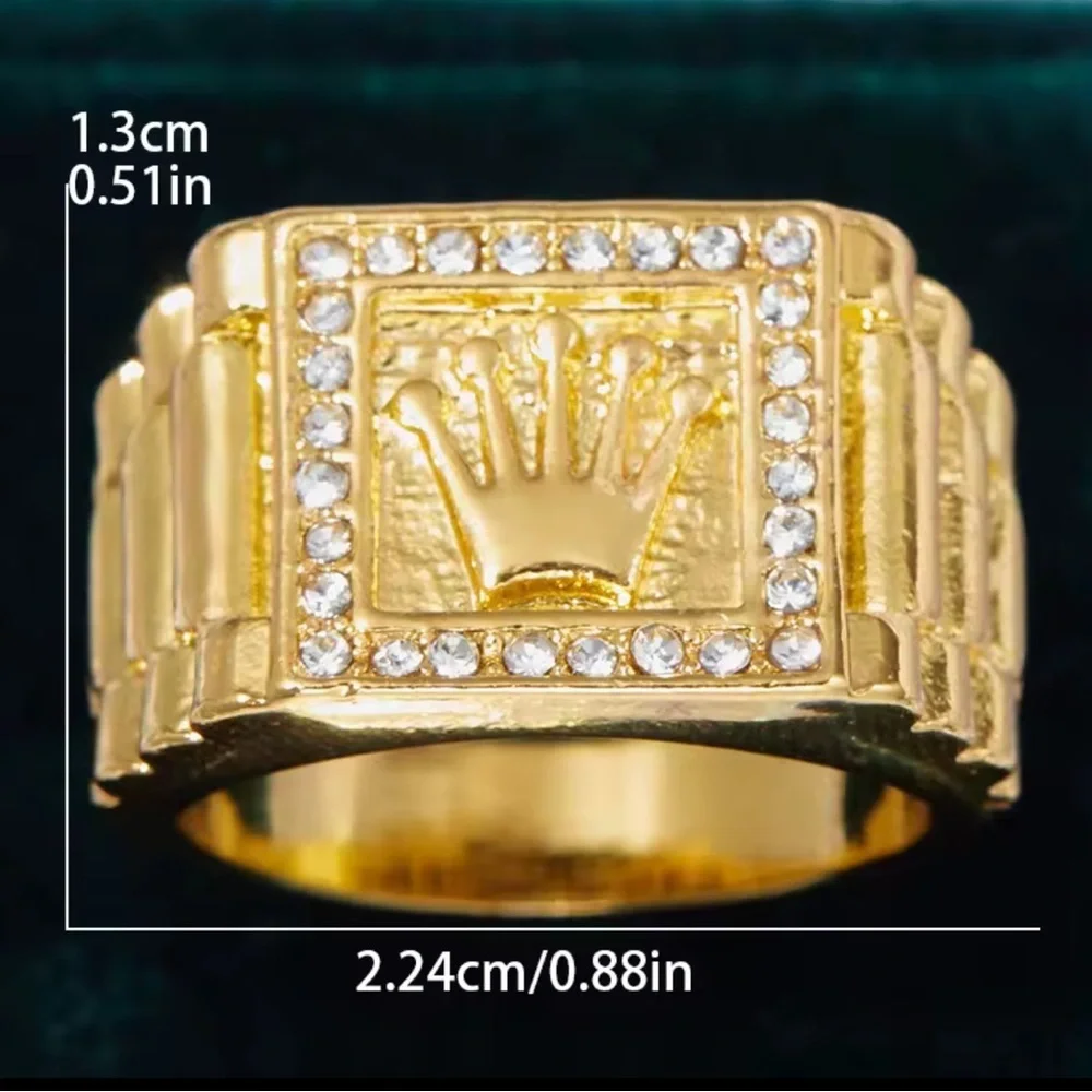 Gold Men's Ring with Crystal Details